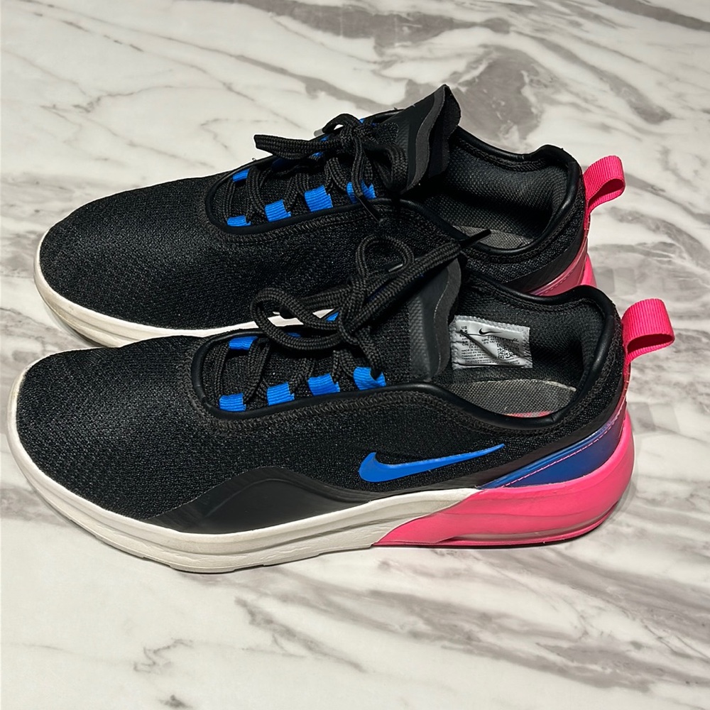Women’s Nikes